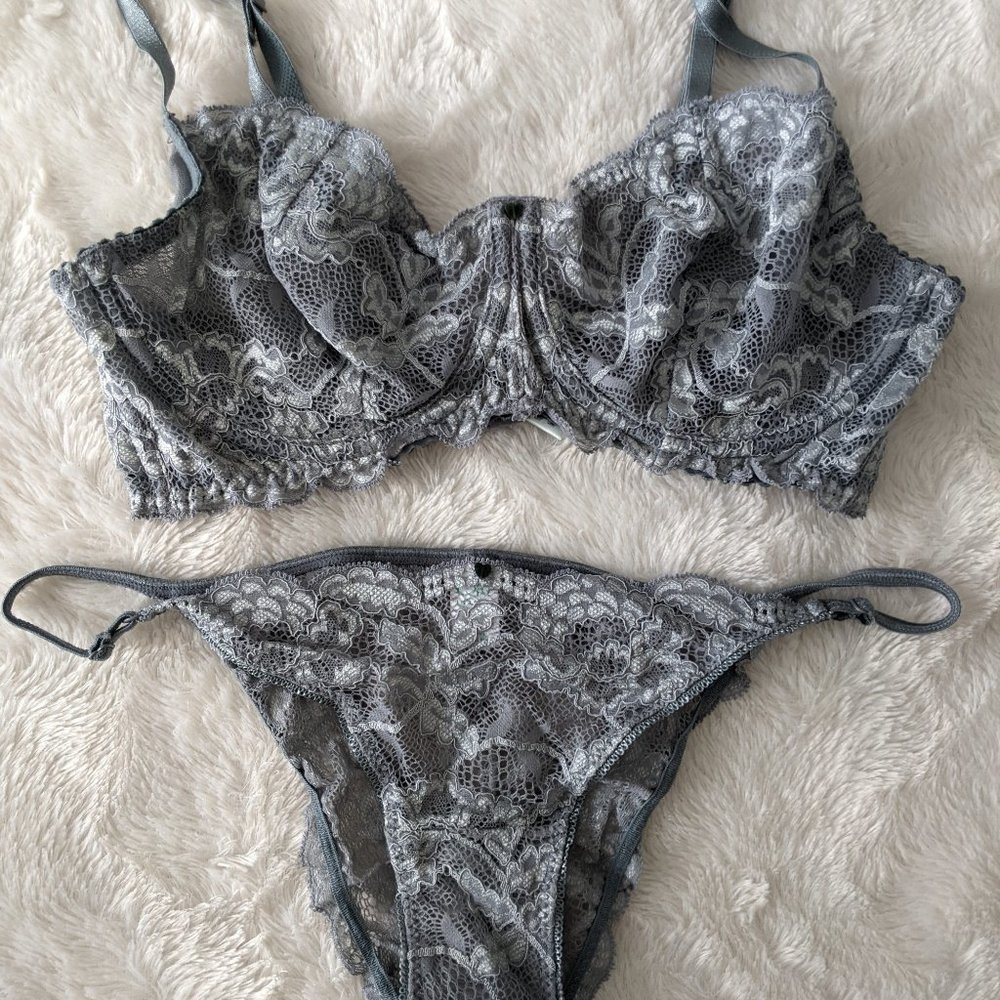 Clo Intimo Lace set (36D & size L) in slate